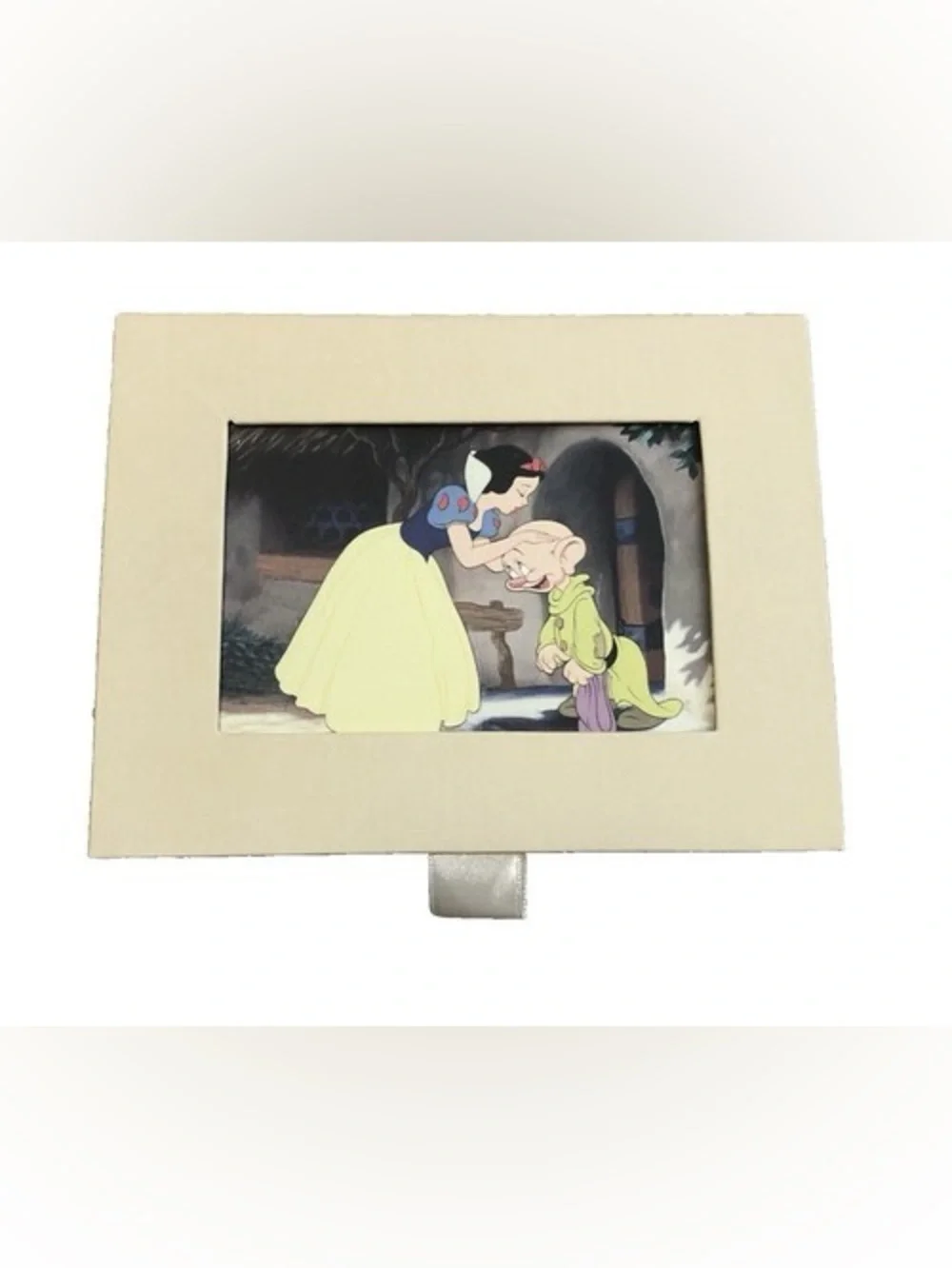 Snow White note card set with Illustrated Lid - Cream
